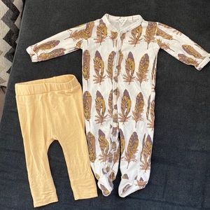 Kate Quinn Leggings & Sleepsuit Bundle